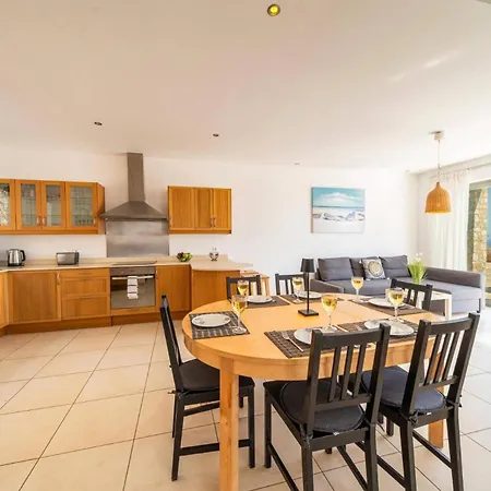 Castello By * Líndos