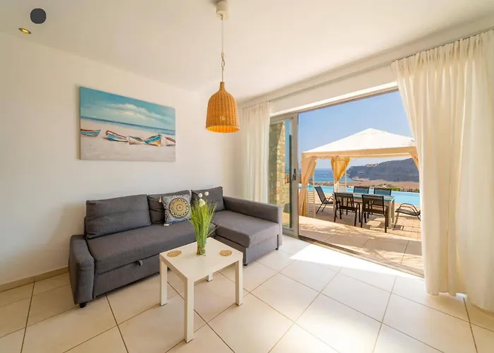 Castello By 别墅 *